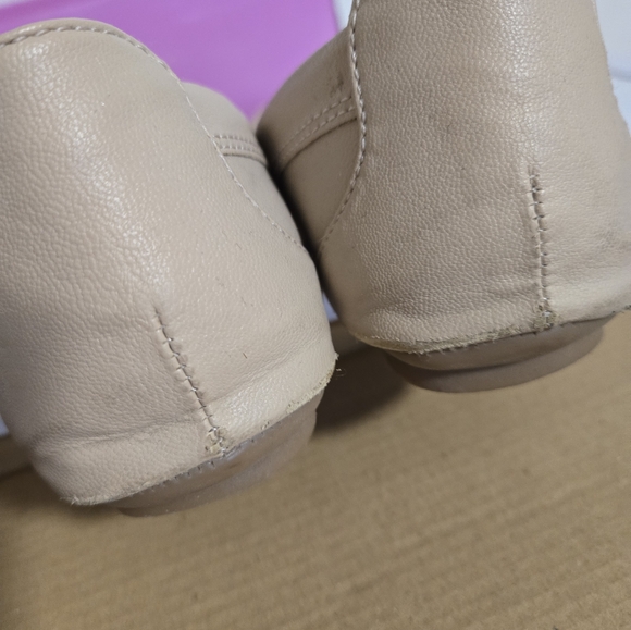 Cream Nine West flats - Picture 3 of 6